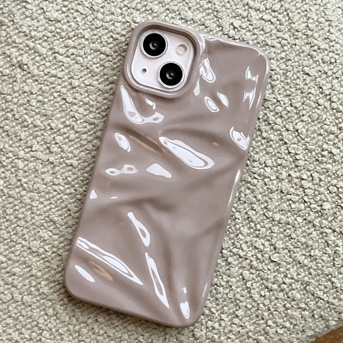 Electroplating three-dimensional pleated TPU phone case for iPhone 17 in milk blue, dark pink, bright rose red, pink brown and milk white.