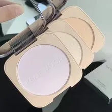 15g compact of pressed face powder for oil control and a matte finish, shown in one of three colour options.