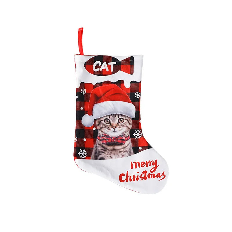 American-style cloth Christmas wall hanging with printed plaid puppy and cat design measuring 26x36cm