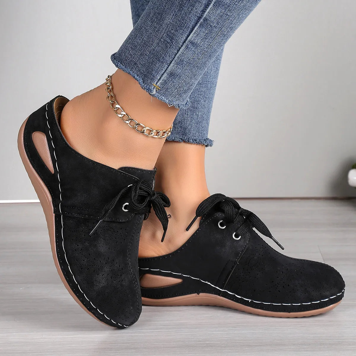 Women's lace-up baotou slippers with hollow-out wedge design in suede and rubber materials