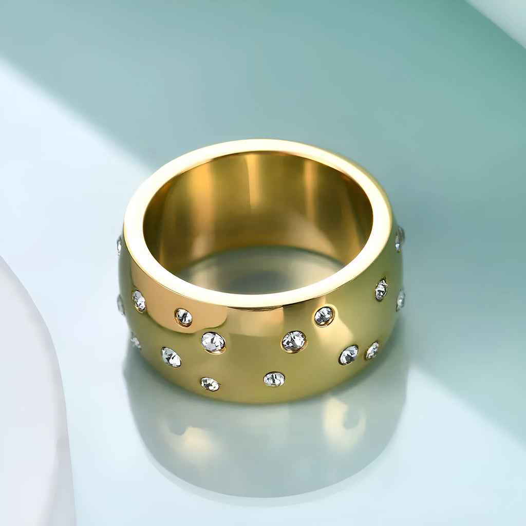 Titanium steel women's couple ring with diamond treatment in geometric shape