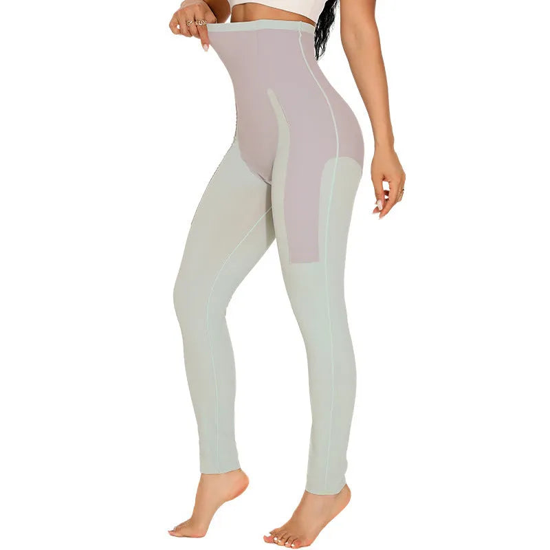 Women's belly contracting sports yoga trousers in black with lumbar support and seamless construction