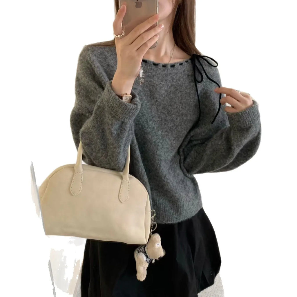 Women's loose-fit grey knitwear pullover made from regenerated cellulose fibre, casual style
