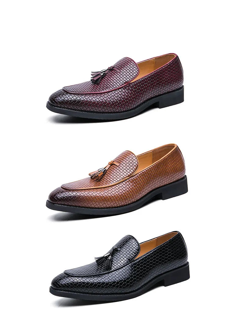 Men's black pointed toe slip-on shoes with tassel detail for business wear