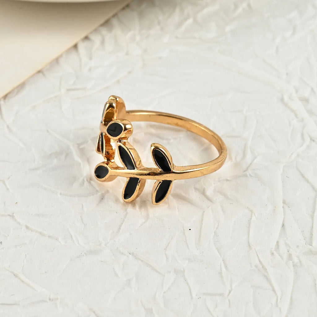Gold acrylic leaf geometric fashion ring with electroplated finish and flower shape