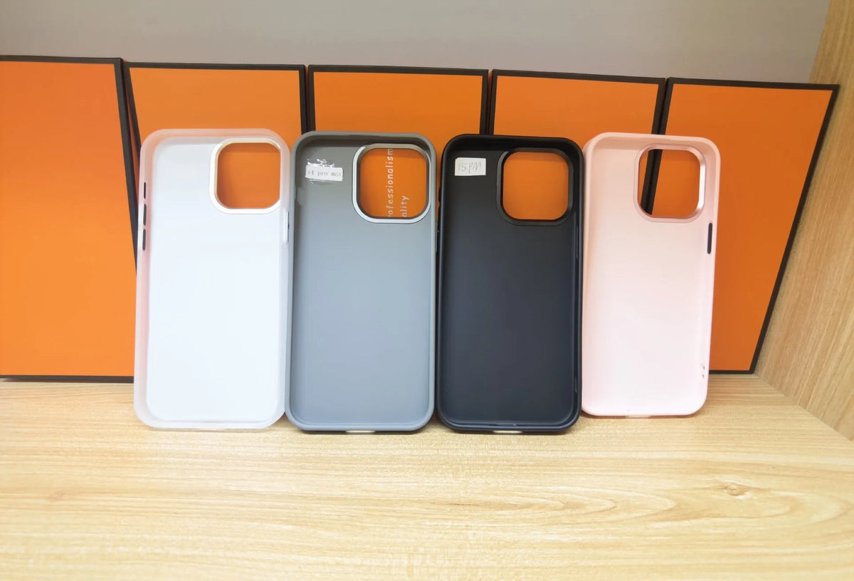 Four-colour e-ink projection phone case for iPhone in white, pink, black, or gray, TPU material, DIY customisable back cover.