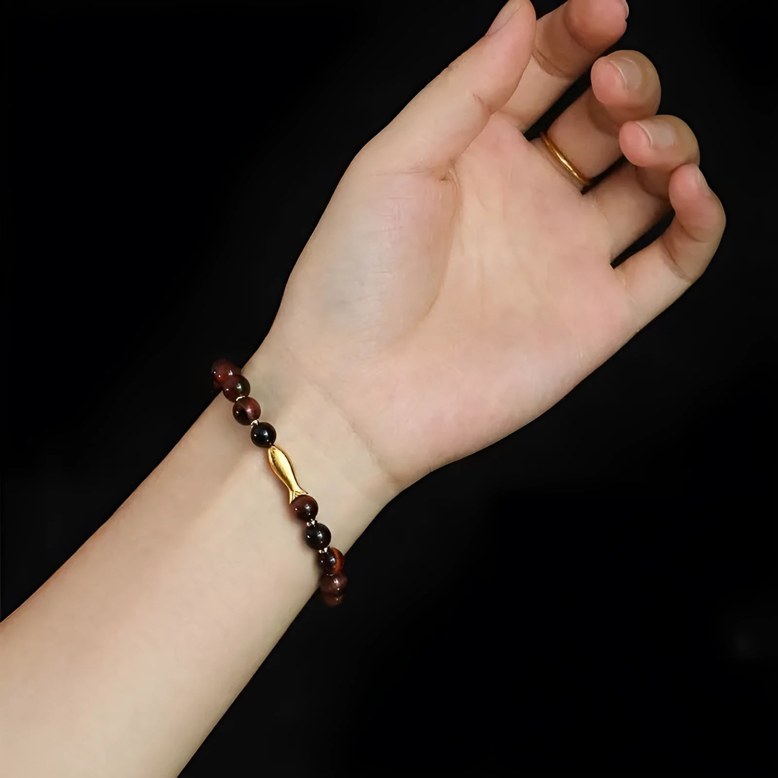 Handmade yellow tiger eye small fish charm beaded bracelet for women
