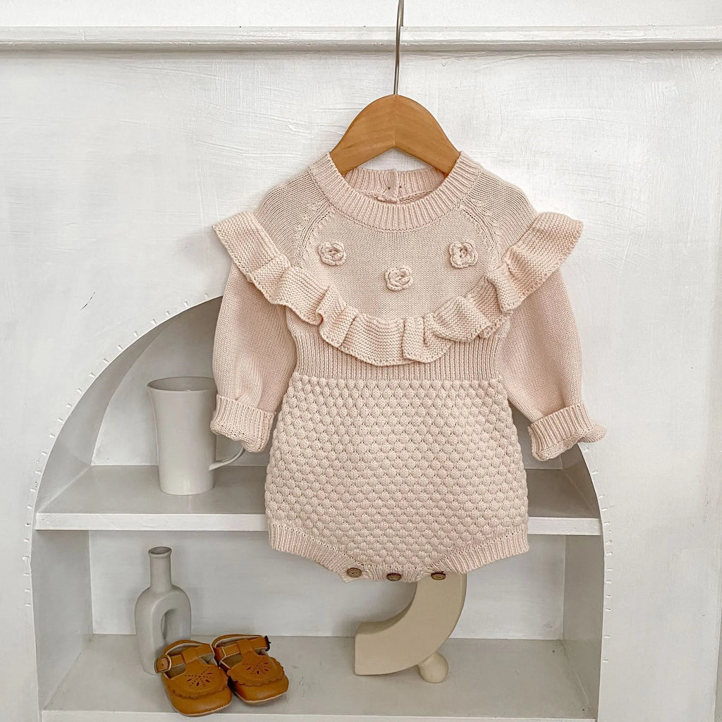 Baby hand crocheting flower pineapple plaid knitted wool long sleeve jumpsuit in stone powder for girls
