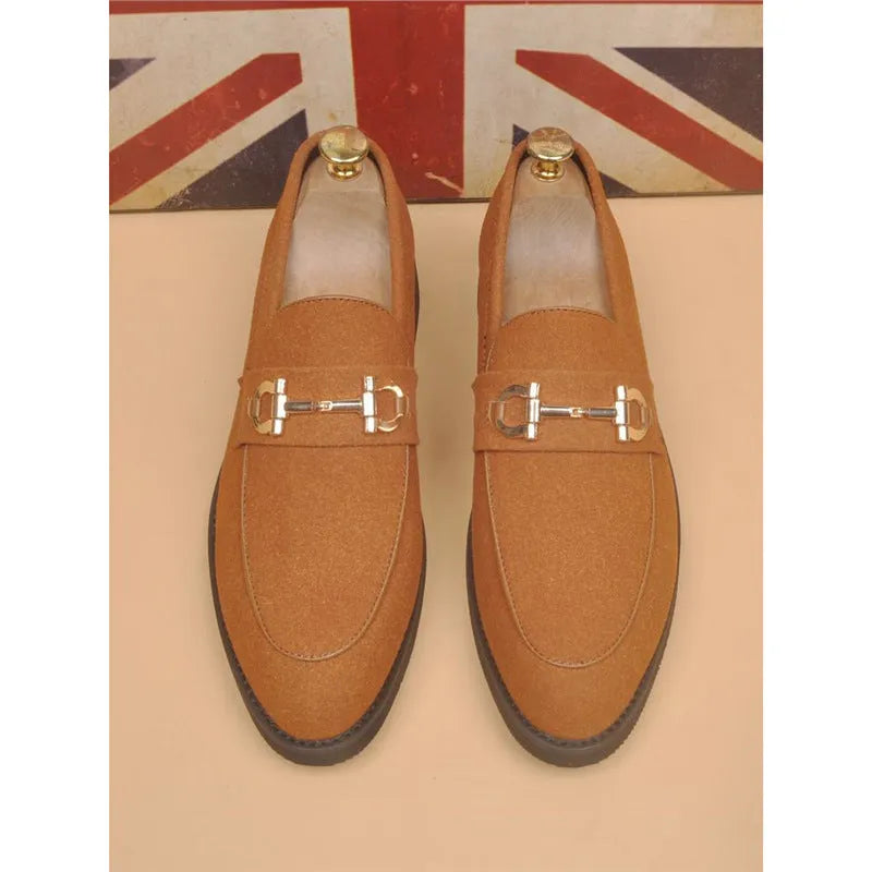 Men's casual pointed toe shoes in black or brown with artificial PU upper and composite sole