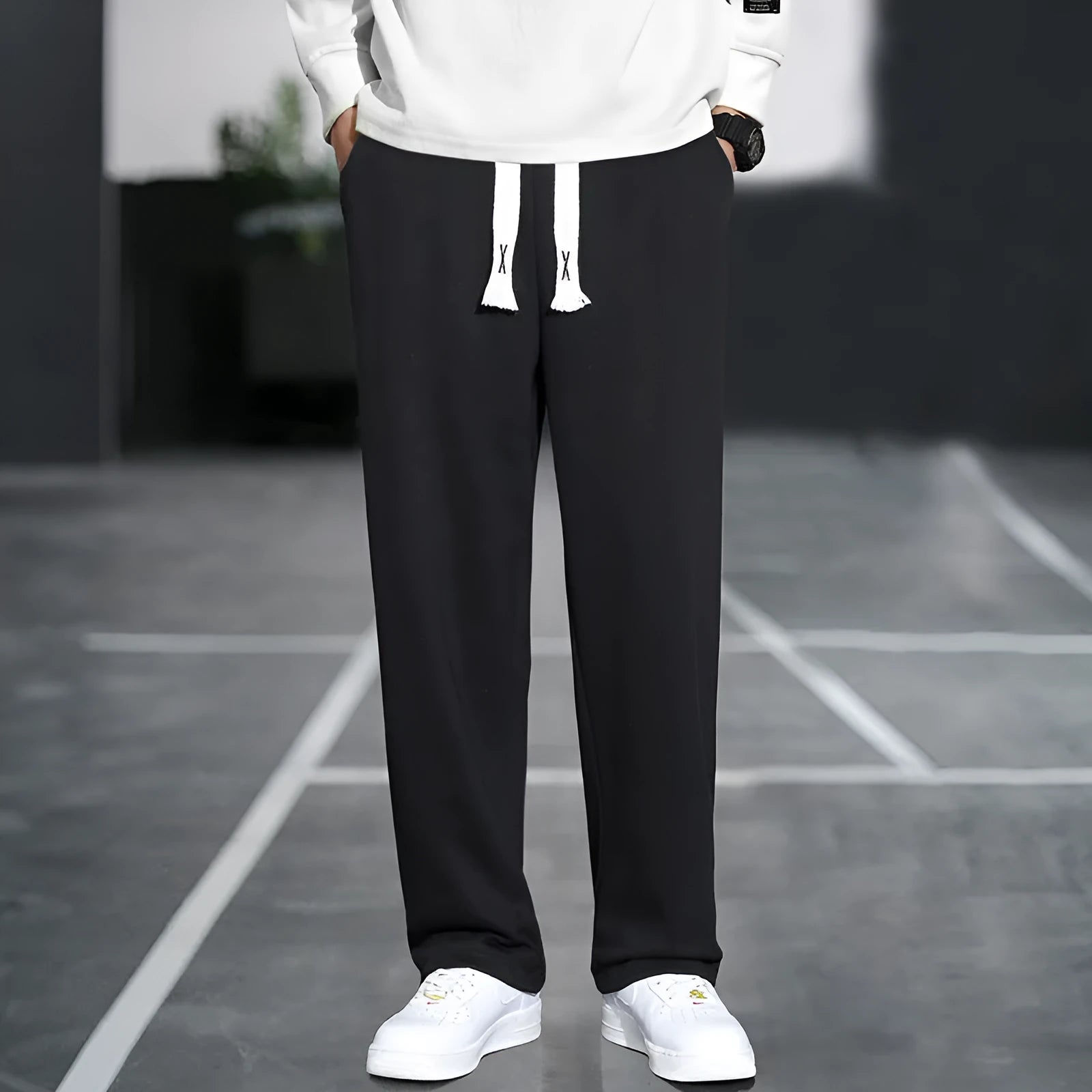 Men's grey bamboo fibre sports trousers with multiple pockets and high waist design