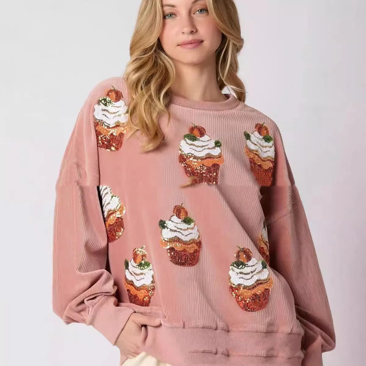 Loose rose pullover sweater with round neck, long sleeves and sequin cake pattern, sizes S to XXL