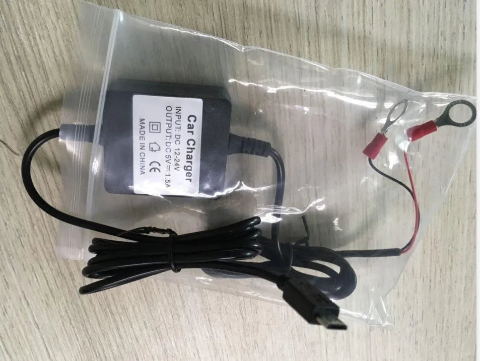 Black GPS locator tracker with 5000 mAh battery, waterproof mini casing, magnet mount, 90 x 74 x 25 mm