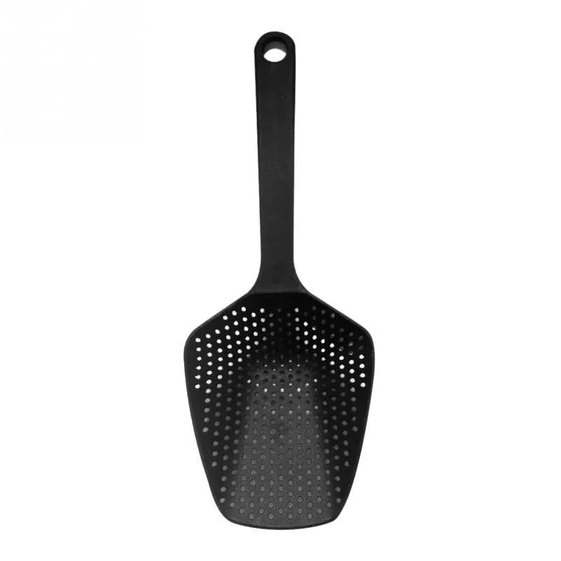 Plastic kitchen colander strainer with large scoop design in multiple colour options
