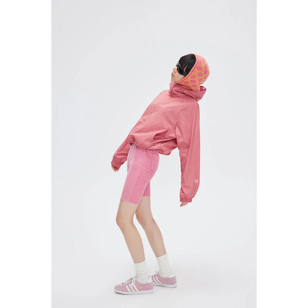 Men's sports hooded thin coat in chemical fibre blend with straight hem and slit pocket