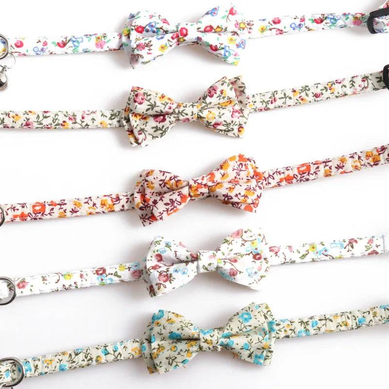 Idyllic cat collar made from soft cotton fabric in Brown colour with bow attached