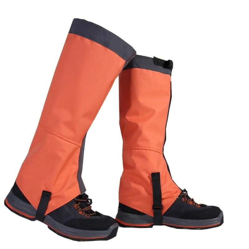 Outdoor snow kneepad made of 420D nylon fabric in black with 3D draping design
