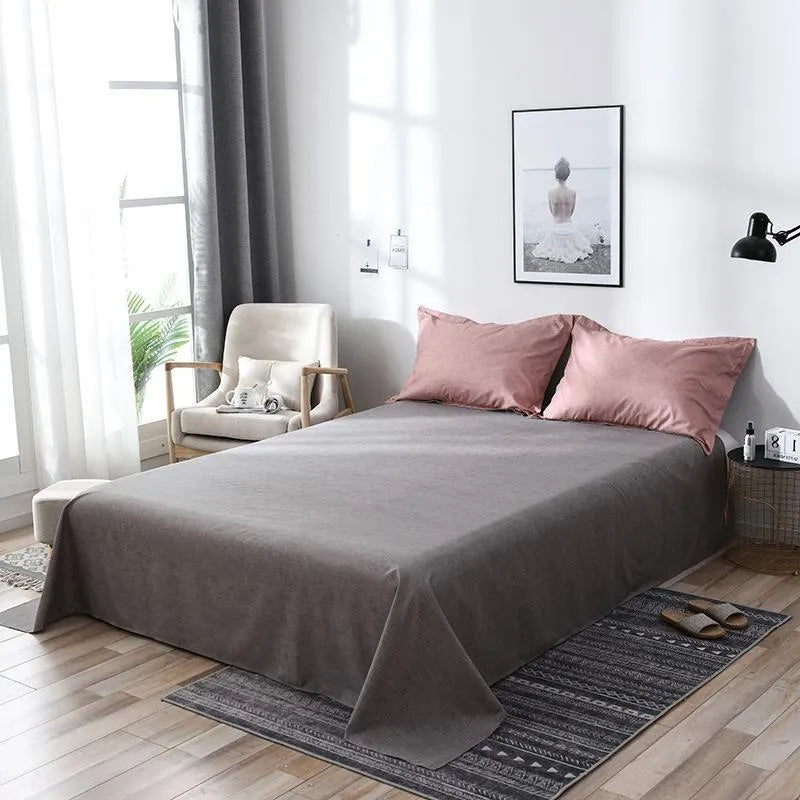 Four-piece diamond velvet bedding set with quilt duvet cover in Dark Grey on a bed