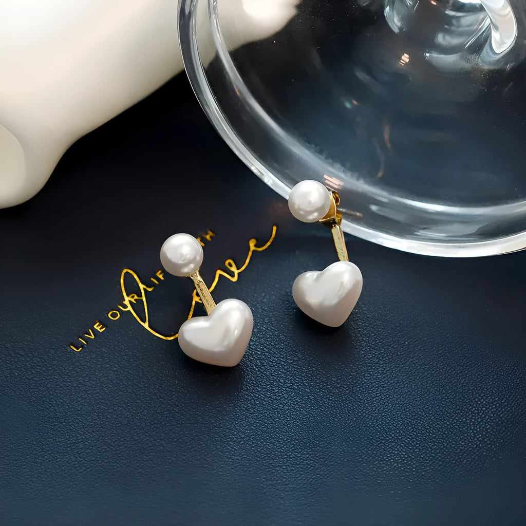 Women's heart-shaped pearl stud earrings with electroplated alloy construction and artificial gemstone details