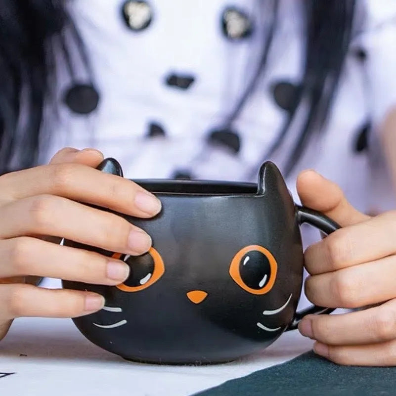 Black ceramic cat-shaped mug with pumpkin-covered spoon lid, 355ml capacity couple gift set