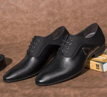 Men's black artificial PU low-top Oxford shoes with a rubber sole on a white background.