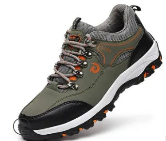 Guisalao men's low-cut safety shoes with steel toe cap and anti-piercing sole, camouflage fur upper.