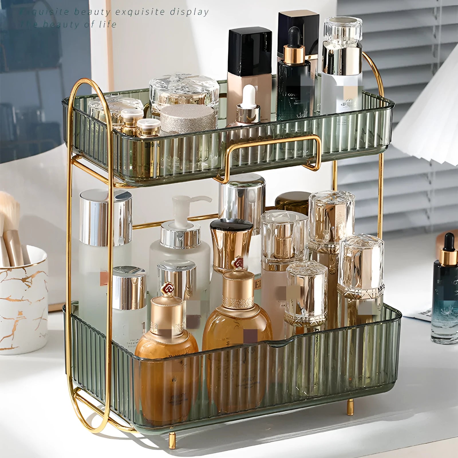 Cosmetic shelf in transparent finish with iron frame and PET panels for bathroom storage