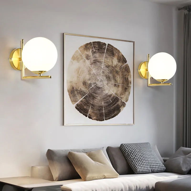 Round glass wall lamp with E27 holder, 150 mm diameter, 18 cm height, remote control, and petal shape.