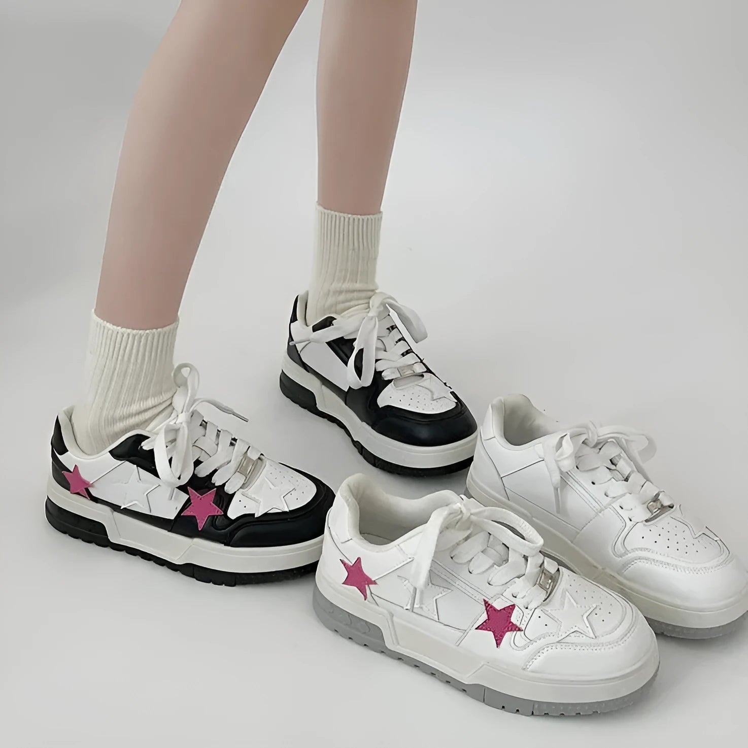 Women's Korean style round toe low-top sneakers in pu leather, black colour, side view