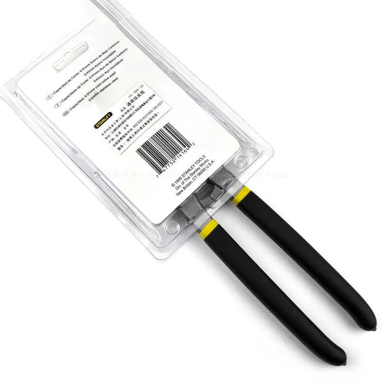 Yellow-handled barbed wire shears made of high carbon steel for cutting metal plate