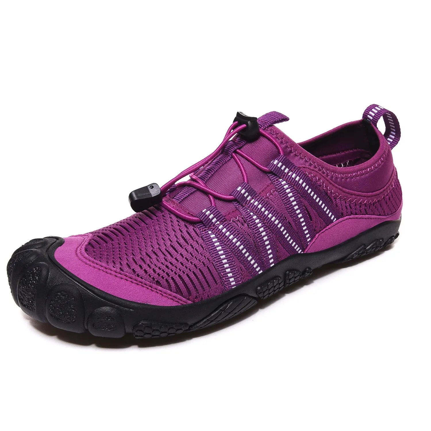 Low-cut outdoor water shoes with elastic band closure and mesh upper in various colours