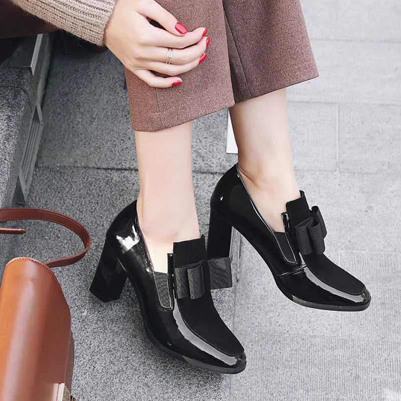 Women's black patent leather thick heel shoes with square toe and 8cm block heels