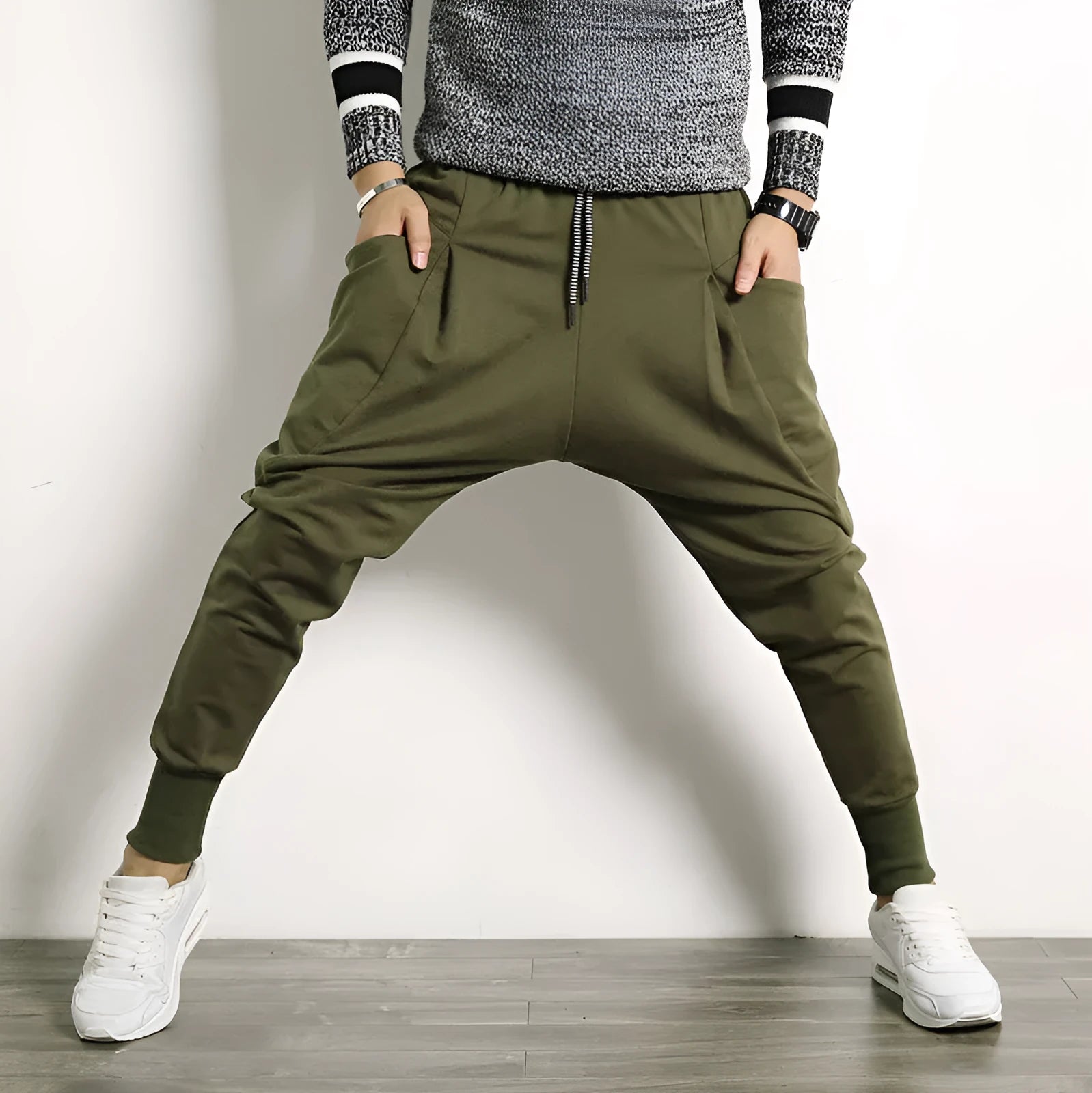 Japanese solid colour men's harem suspender pants in black, loose baggy fit with belt