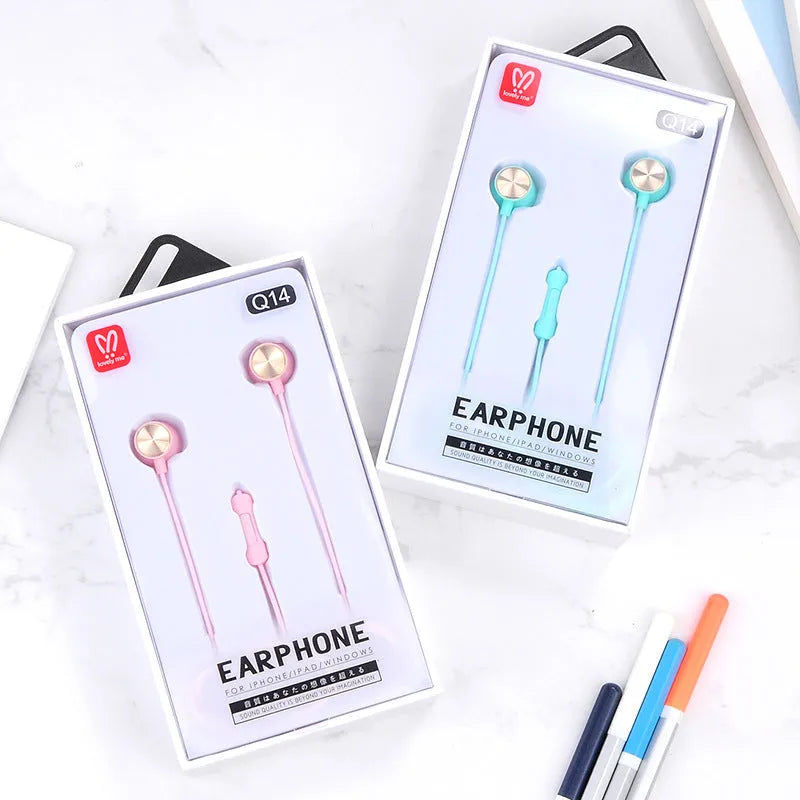 Wired in-ear karaoke earphones with 120cm cable in black white green and pink