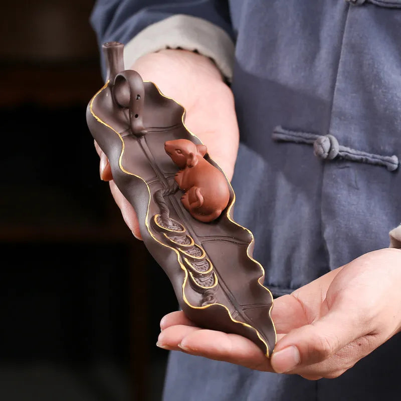 Purple clay ceramic lying incense holder with golden rat decoration