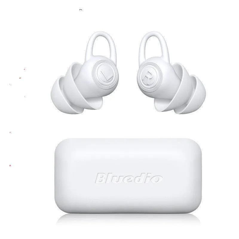 White soft silicone ear plugs for noise reduction and sound insulation