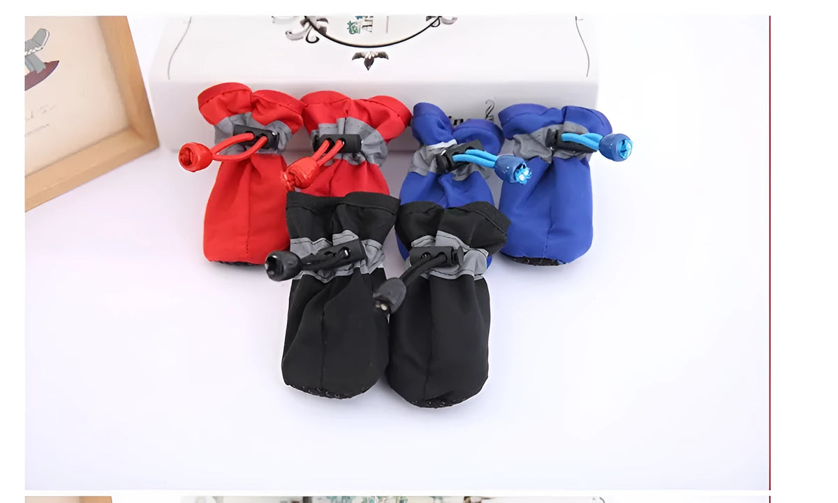 Blue non-slip pet shoe cover in nylon and cotton, available in sizes S to 4XL, with breathable and warm style options