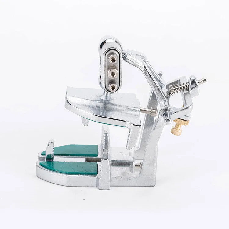 Adjustable dental articulator with Korean-style jaw design for crown and bridge work