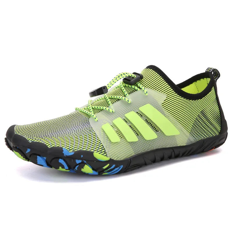 Unisex water shoes with mesh upper, non-slip rubber sole, front tie fastening, available in eight colours and sizes 35-46