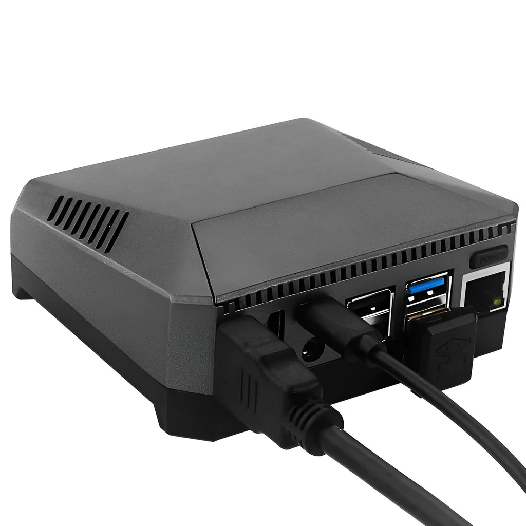 Aluminum alloy M.2 SSD expansion board case with integrated cooling fan