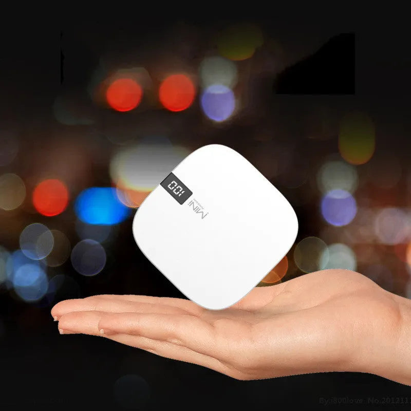 Mini ultra-thin 10000mAh power bank in Chinese New Year Red, Business Black, and Jingya White, 215g, with 5V 2.1A output