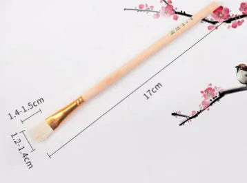 Wool painting brush with soft head and S pen ceramic tip for watercolour and oil paints.