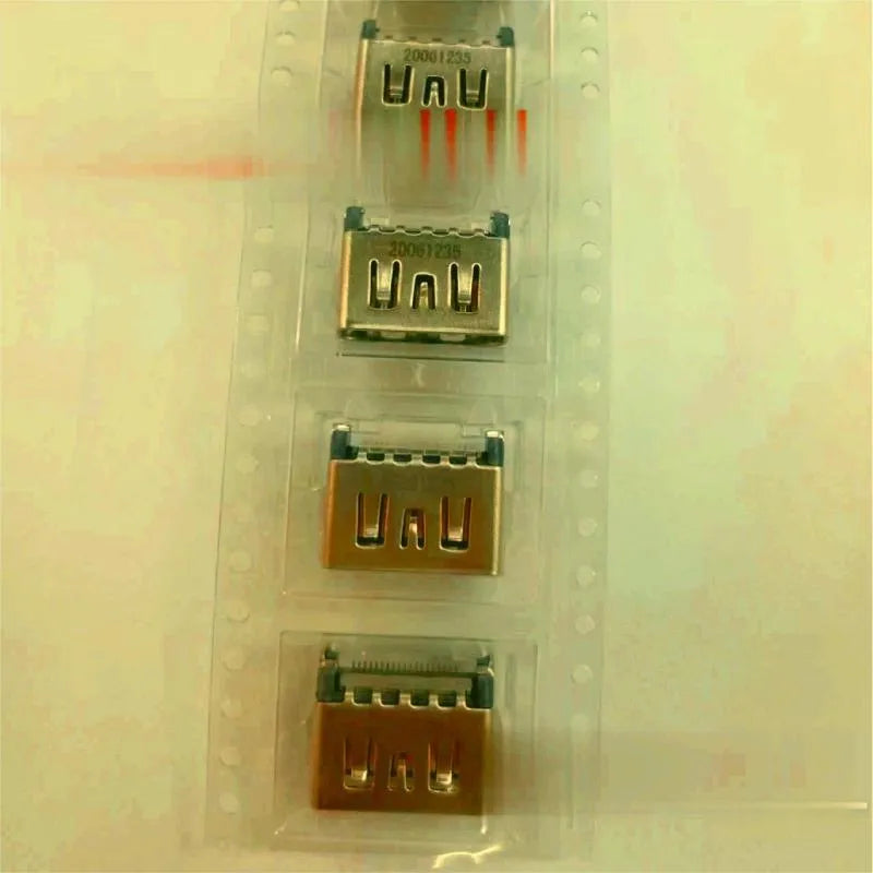 Silver HDMI host interface socket for game machine accessories with metal construction