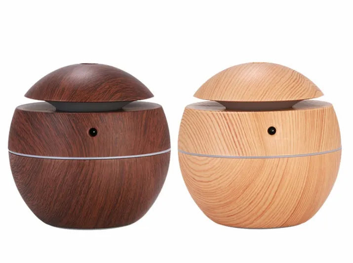 Silent USB aroma diffuser in wood grain with 130ml tank and coloured lights, 100 x 100 x 95mm