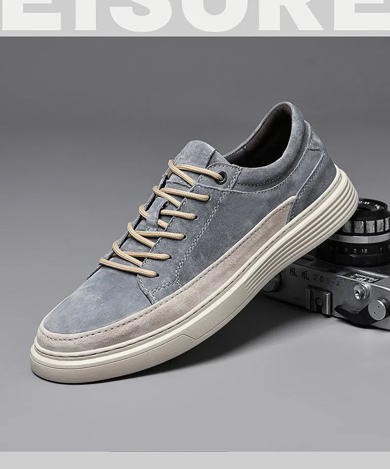 Men's casual leather skate shoes in grey colour with round toe and lace-up front