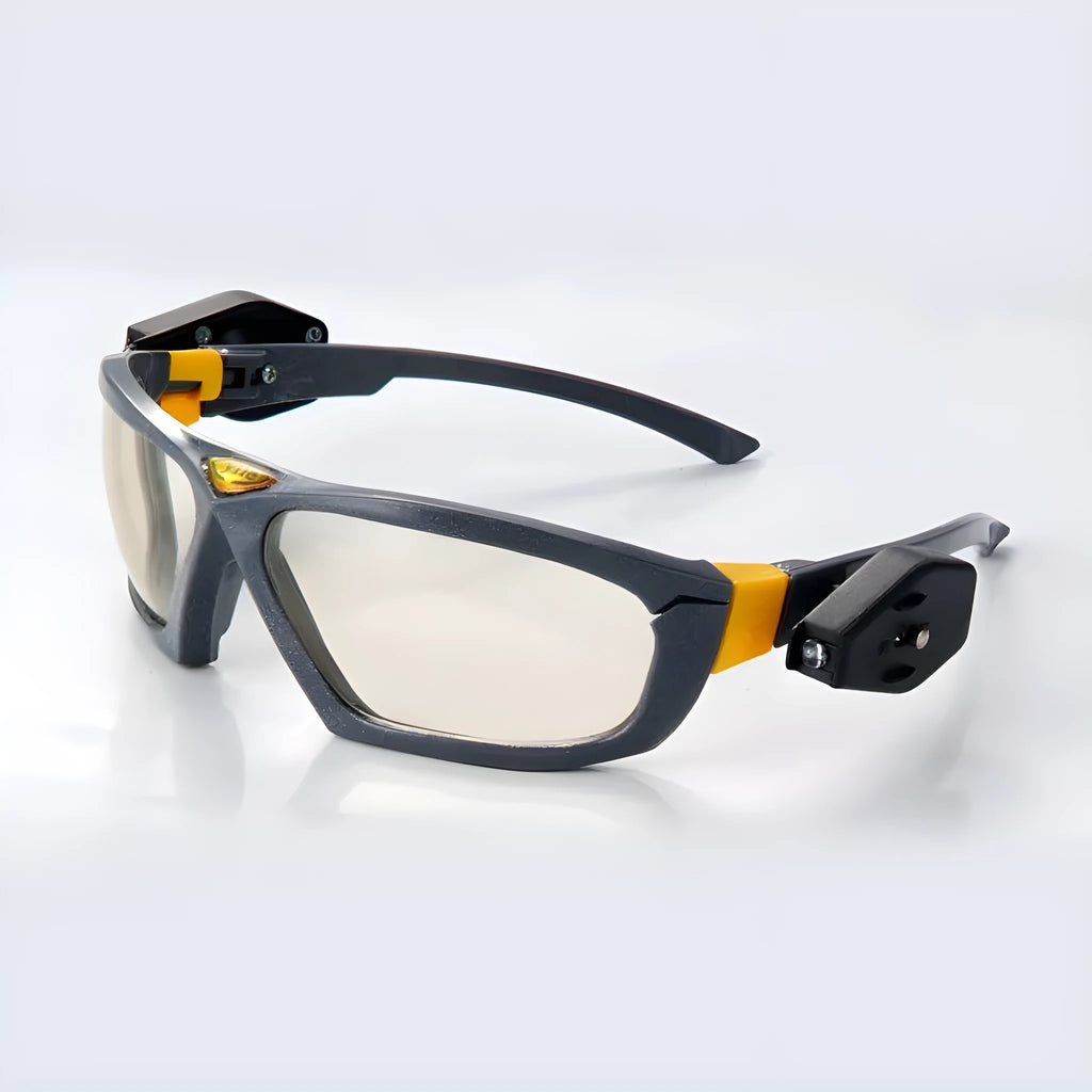 Yile anti impact goggles with built-in LED lamp for night work, impact and scratch resistant