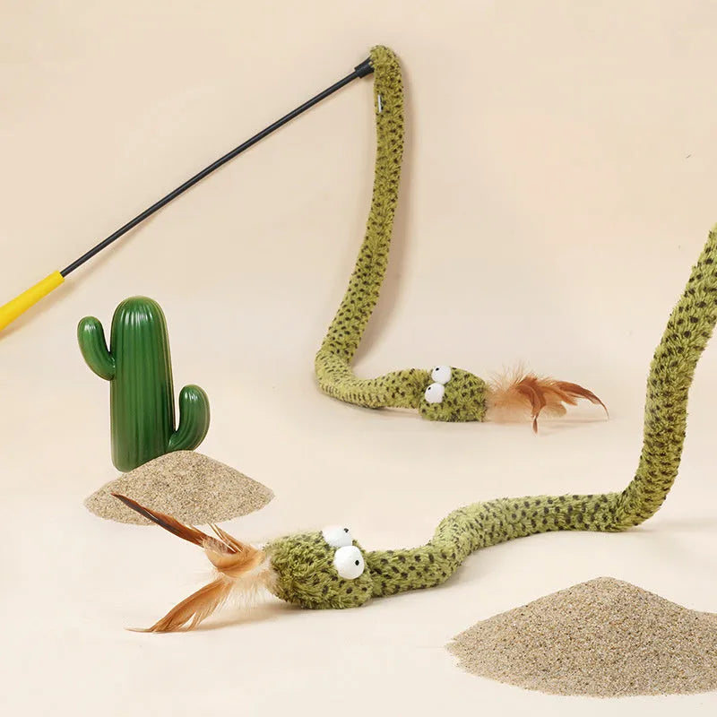 Green snake cat teasing stick toy with feather attachments on 140 cm pole