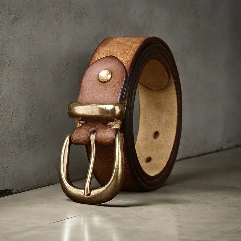 Men's casual leather belt with brass buckle in black brown khaki colours showing adjustable length 95-125cm