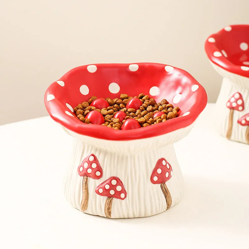 Creative mushroom-shaped tall pet bowl for cats and dogs as slow food or water bowl