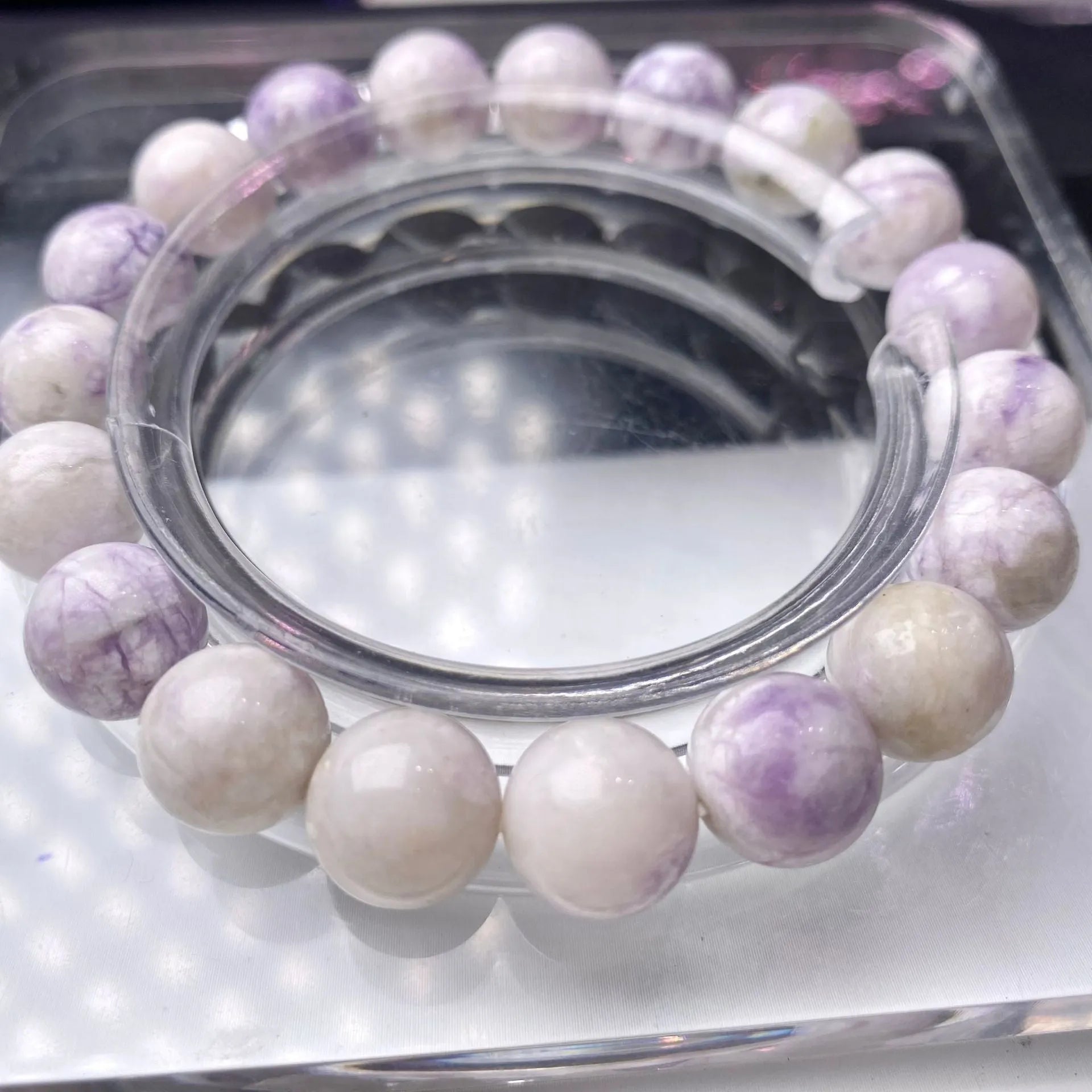 Natural purple turquoise beaded bracelet for women, showing stone colour variation.