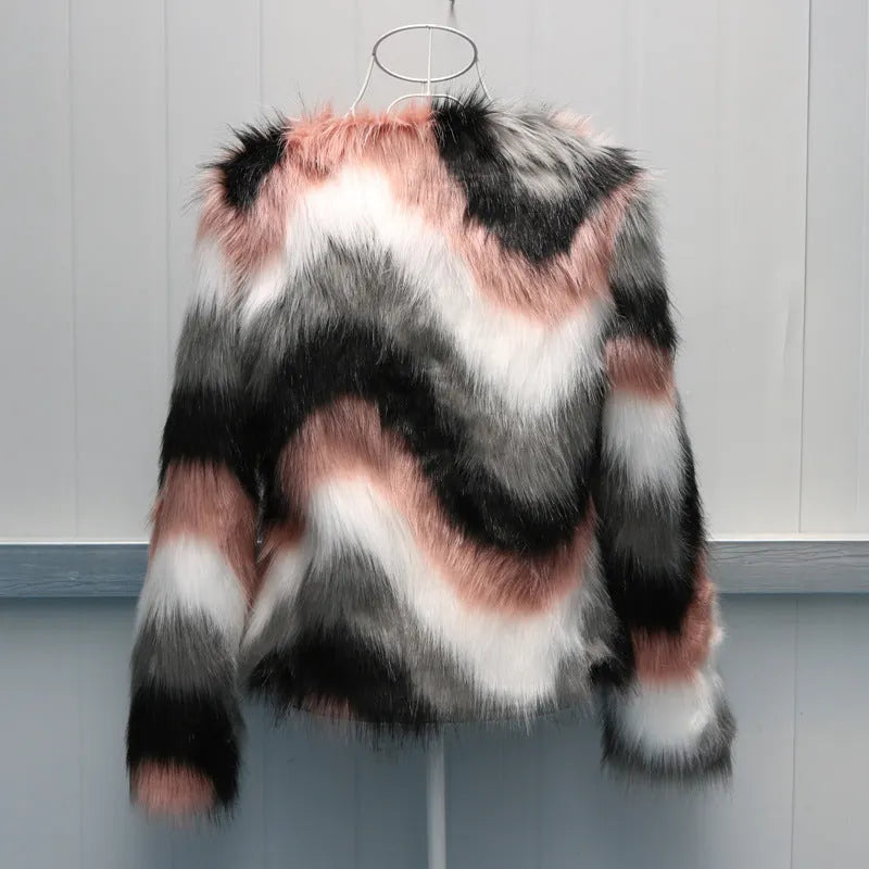 Korean style women's faux fur O-neck short coat in street fashion design